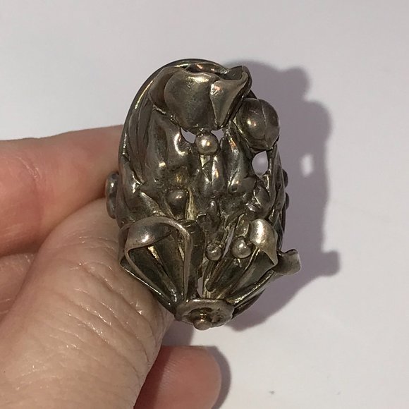 Vintage Sterling Silver Flower Ring, Size 7 1/2 - Picture 1 of 14